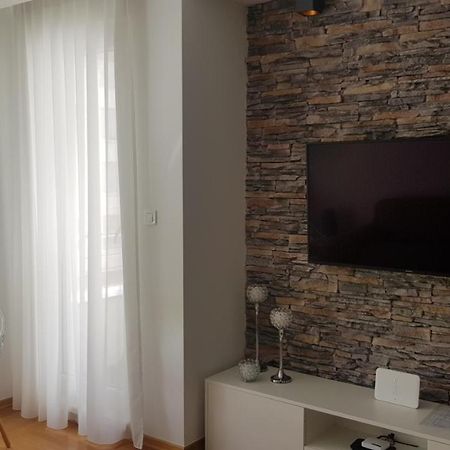 S & F Zagreb Apartman Buitenkant foto