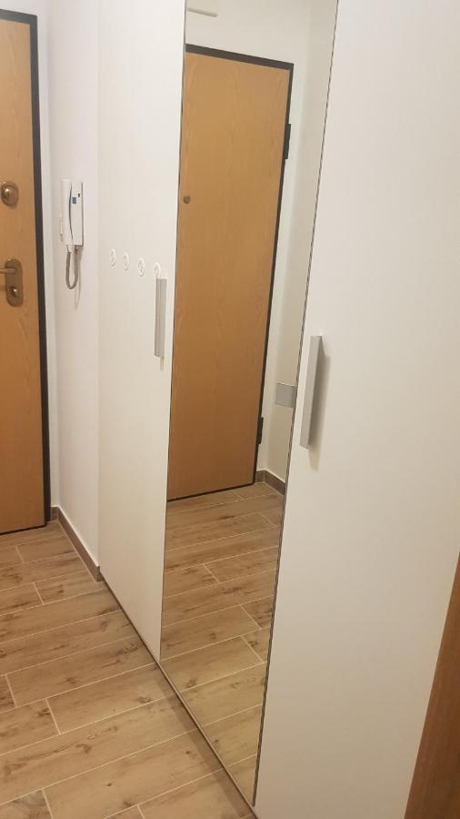 S & F Zagreb Apartman Buitenkant foto