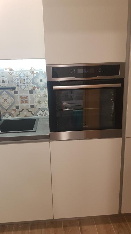 S & F Zagreb Apartman Buitenkant foto