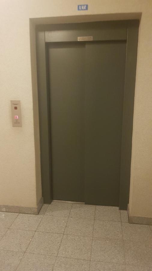 S & F Zagreb Apartman Buitenkant foto
